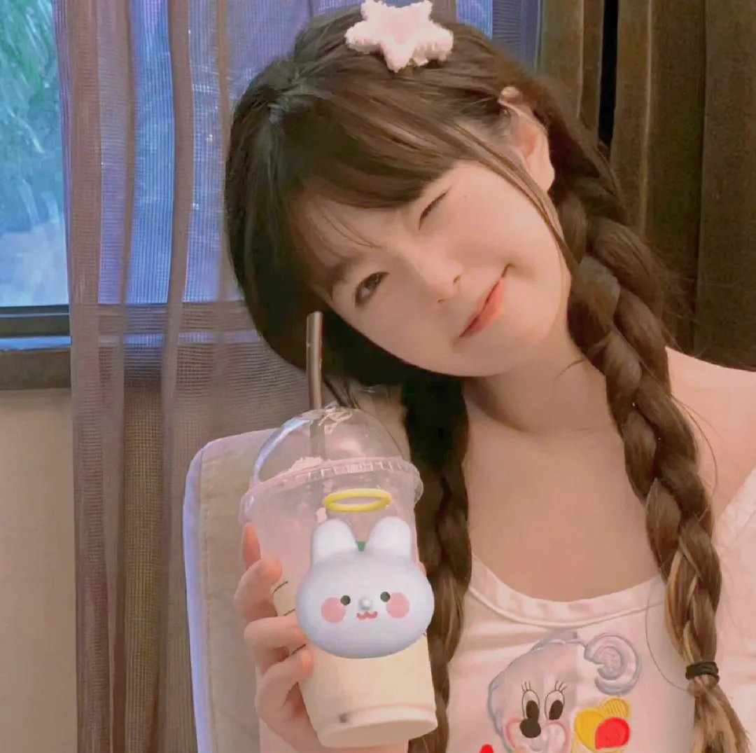 女儿死后我跟老公的前妻开撕